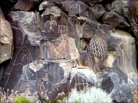Lagomarsino_Petroglyphs