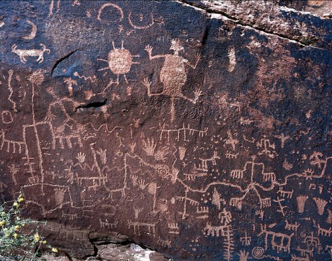 Newspaper_Rock_Petroglyphs